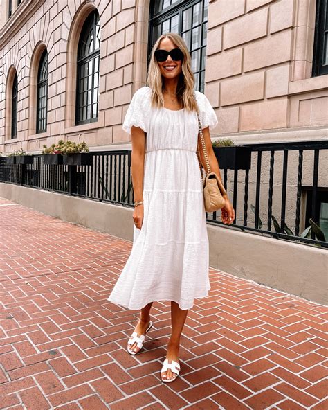 hermes oran all white|white Hermes oran sandals outfit.